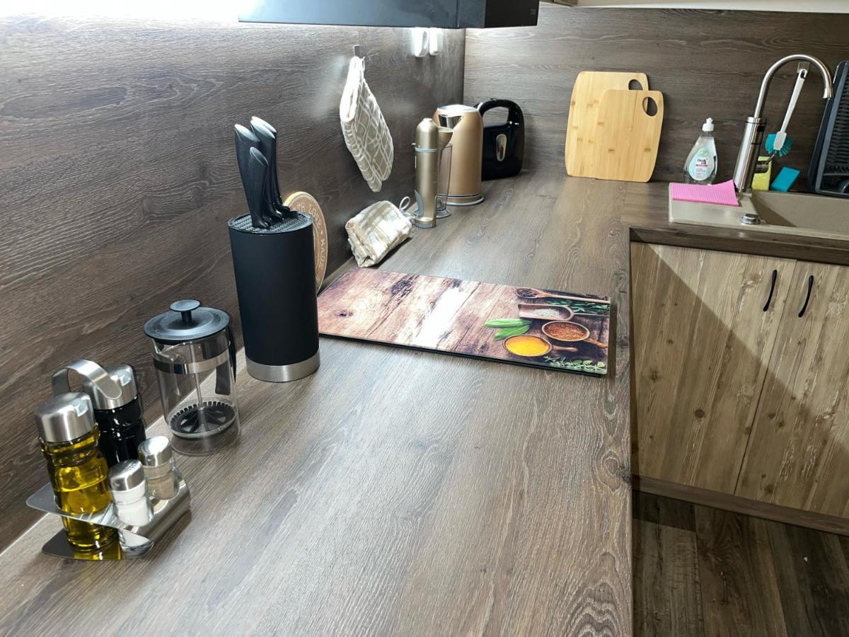 Apartmany Nezarka A Privatni Wellness Jindřichŭv Hradec Exteriör bild