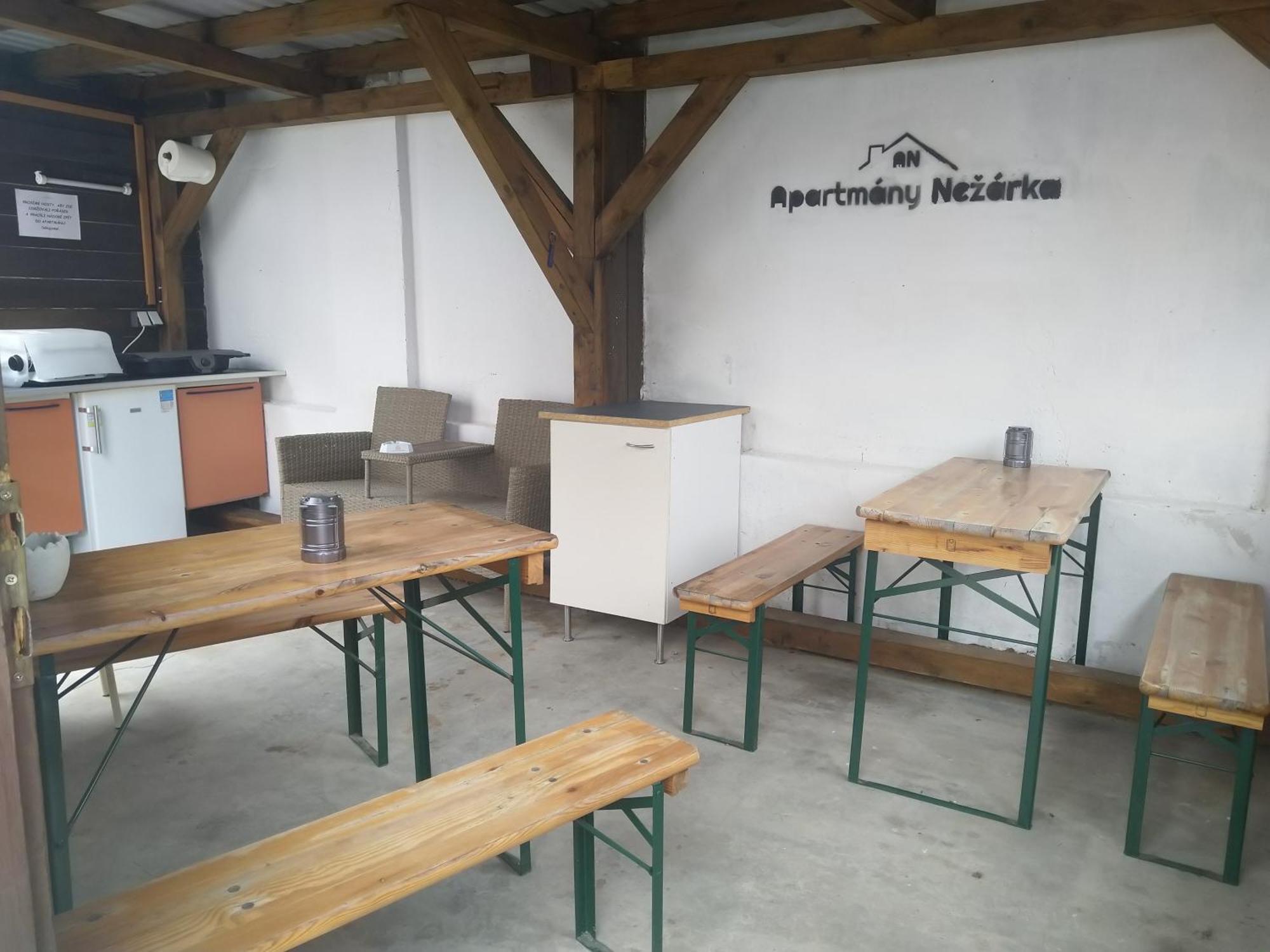 Apartmany Nezarka A Privatni Wellness Jindřichŭv Hradec Exteriör bild